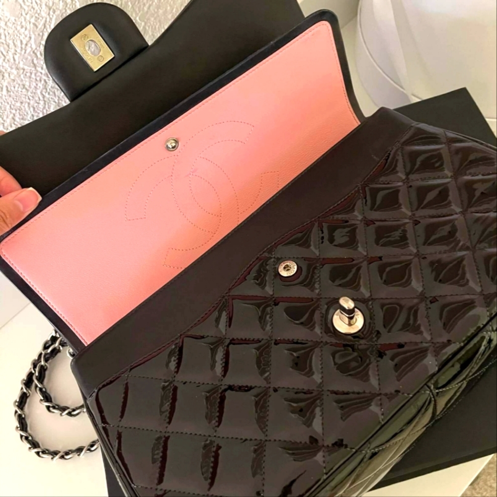 Chanel Classic Jumbo Double Flap Patent Leather